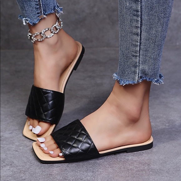 SOLD - Picture 3 of 6